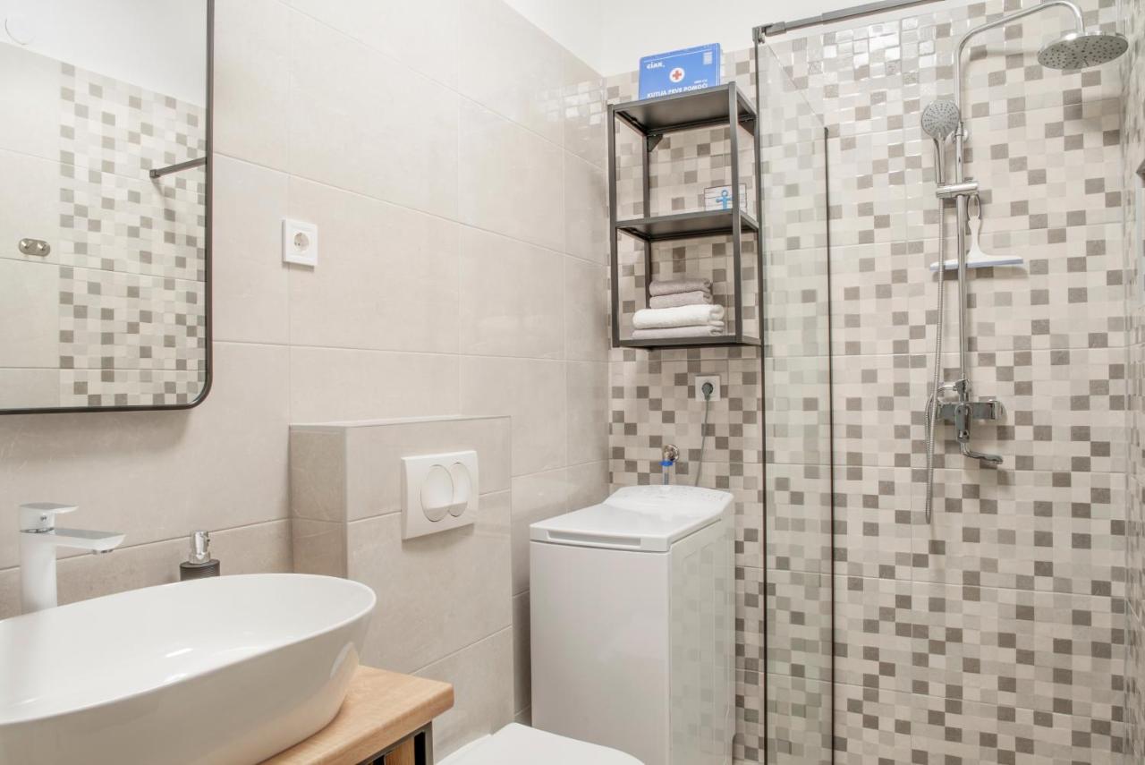 Apartmani Vudrag Trogir Extérieur photo